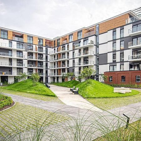 Apartament With Garden Bezplatny Parking !!! Krasków Exterior foto